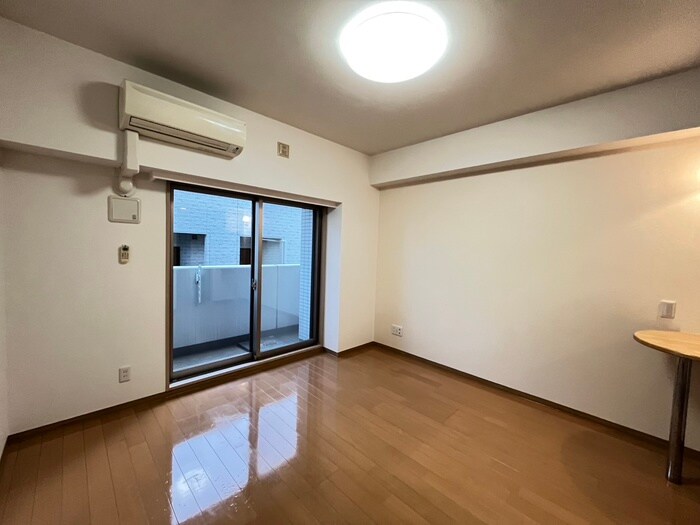 物件内観写真21　(居室)