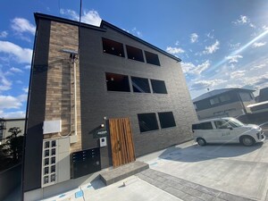 イーストグランデ外観写真