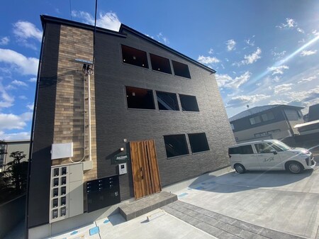 イーストグランデ外観写真