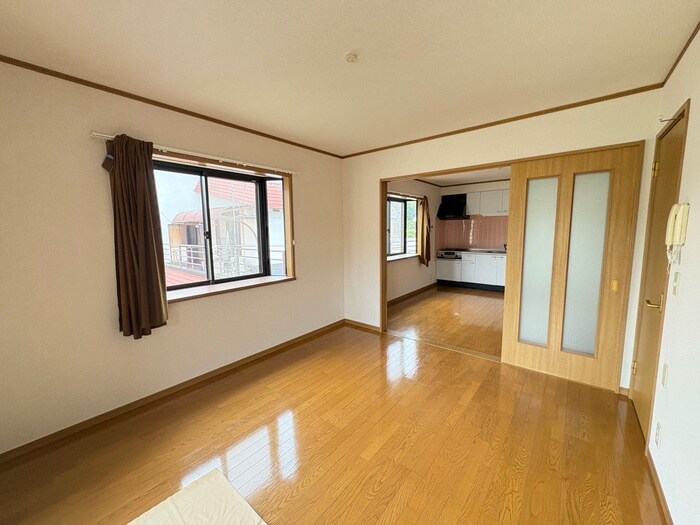 物件内観写真7　(居室)