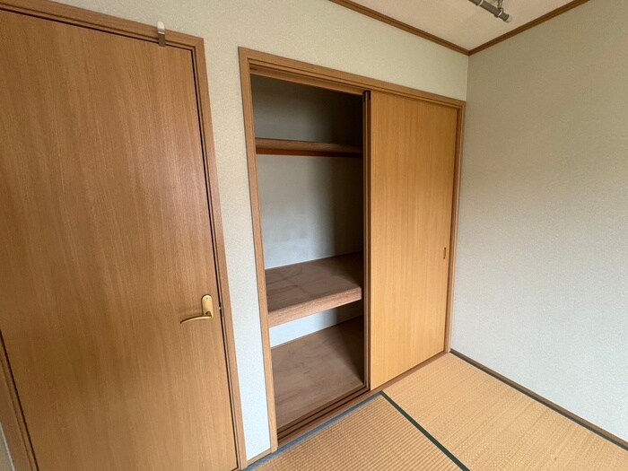 物件内観写真9　(収納)