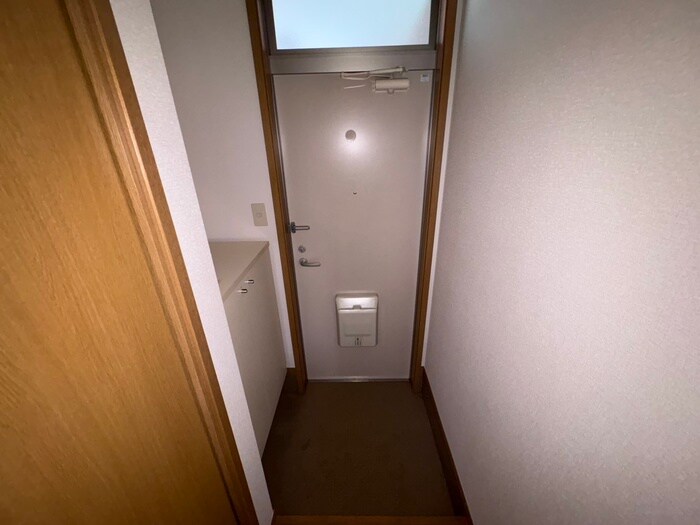 物件内観写真20　(玄関)