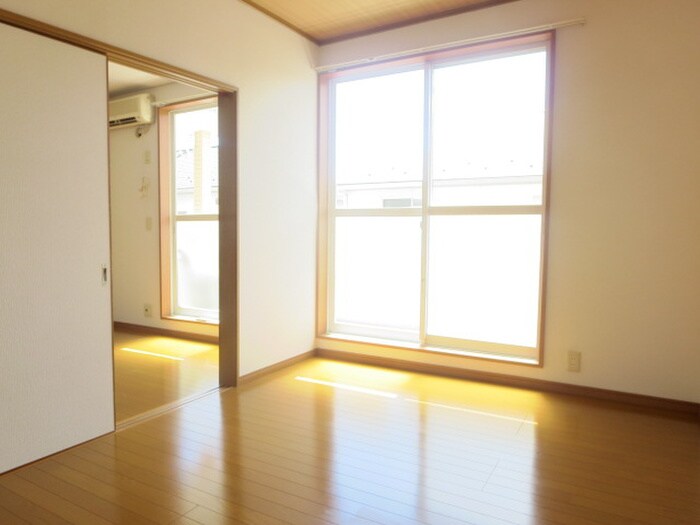 物件内観写真18　(居室)