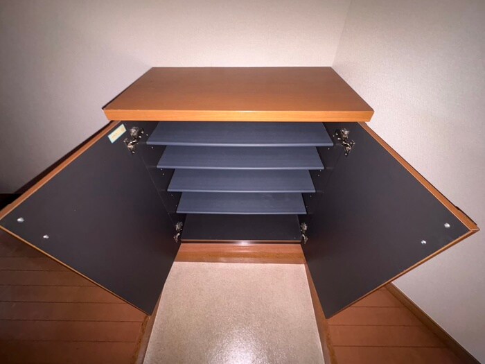 物件内観写真18　(靴箱)
