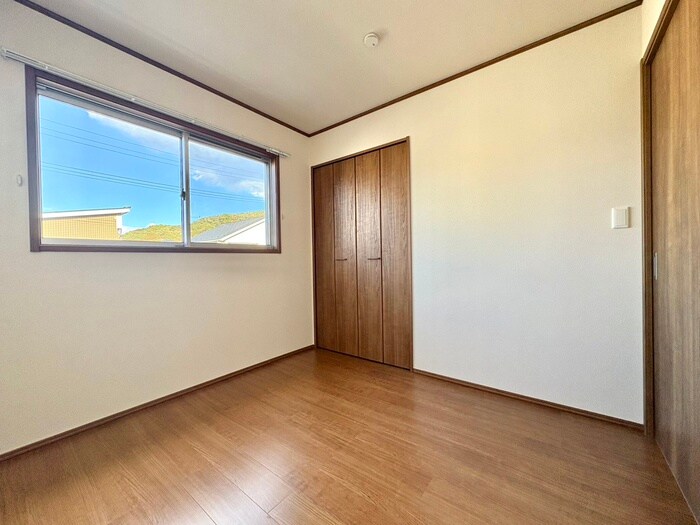 物件内観写真9　(居室)
