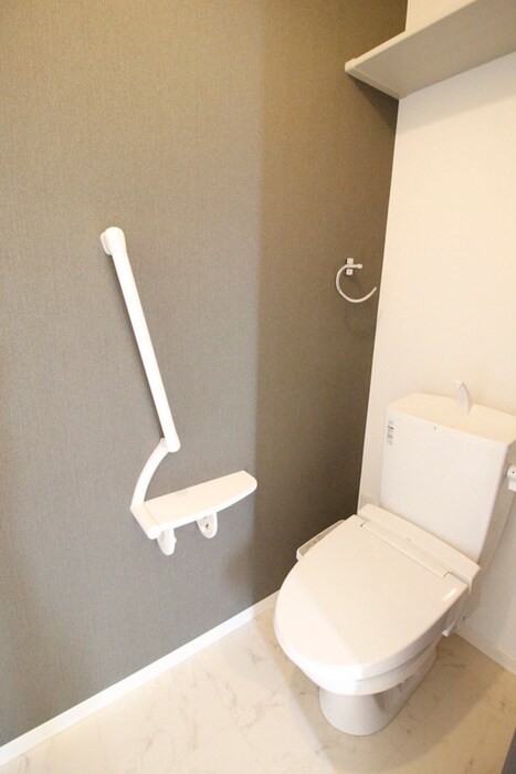 物件内観写真13　(トイレ)