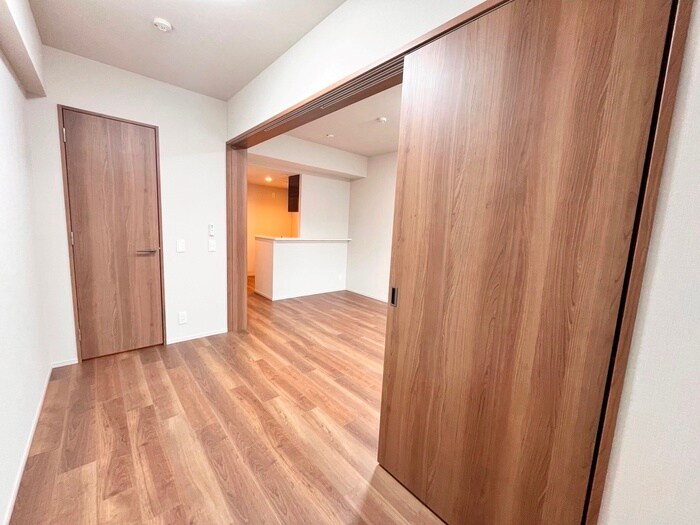 物件内観写真10　(居室)