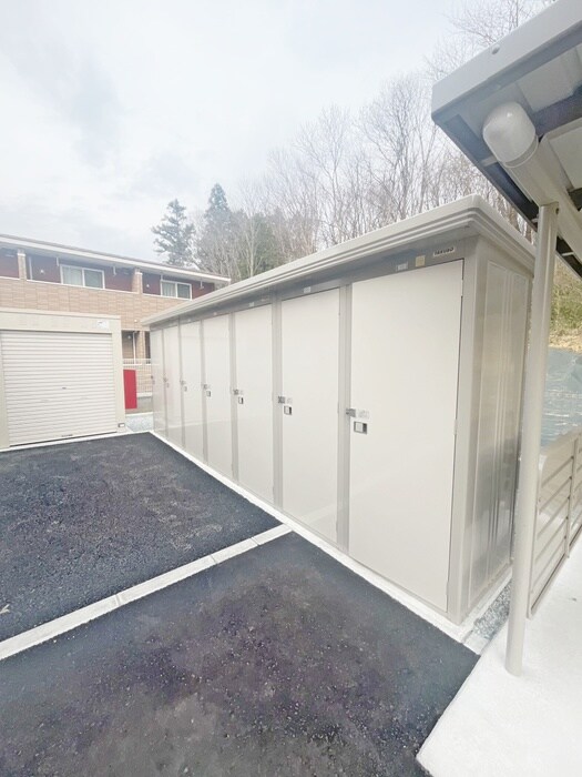 物件外観写真6　(建物設備)