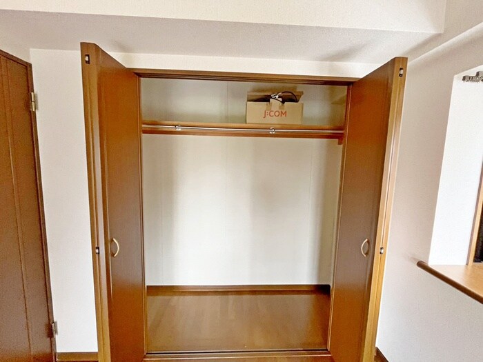 物件内観写真13　(収納)