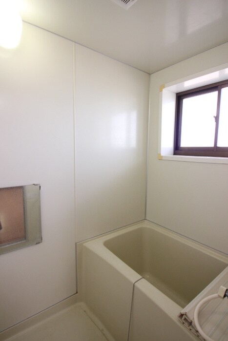 物件内観写真9　(バス／シャワールーム等)