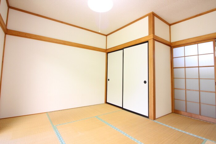 物件内観写真13　(居室)