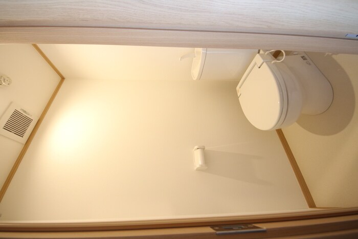 物件内観写真14　(トイレ)