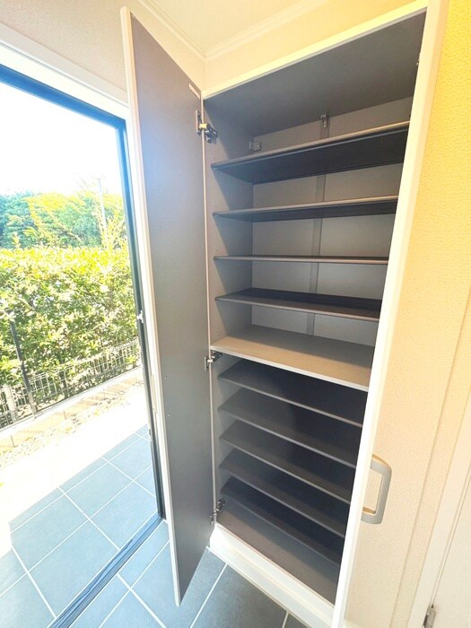 物件内観写真17　(靴箱)