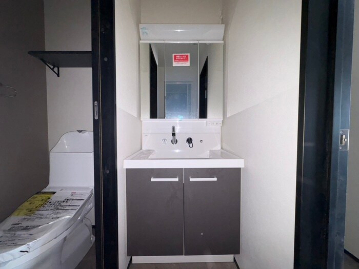 物件内観写真10　(洗面)