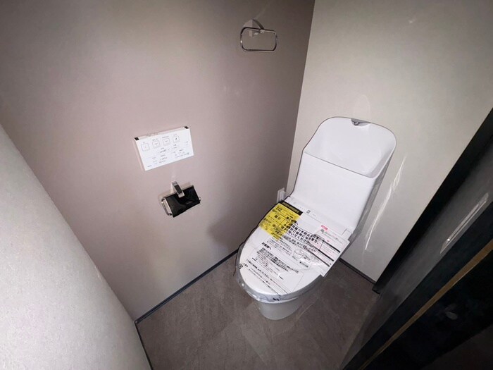 物件内観写真11　(トイレ)