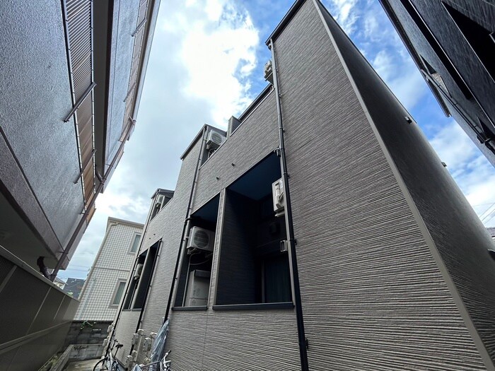 物件外観写真2　(外観写真)