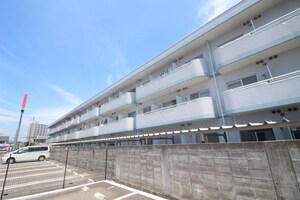 ﾎｰﾕｳｺﾝﾌｫﾙﾄ多賀城(216)外観写真
