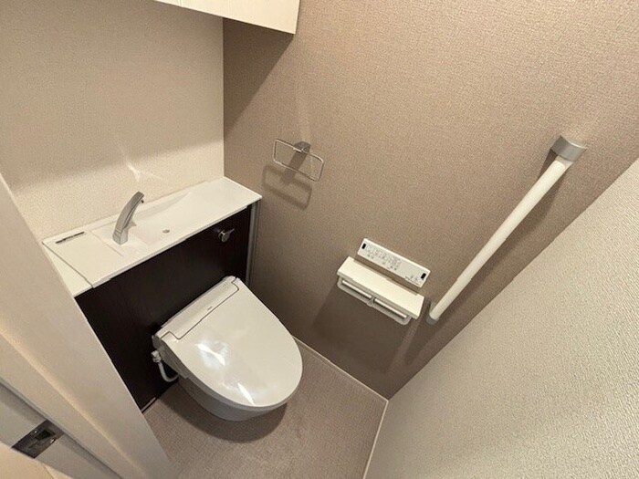 物件内観写真10　(トイレ)