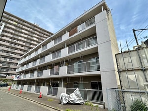 小田原深松マンション外観写真