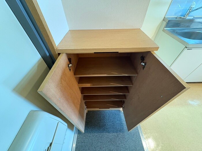 物件内観写真16　(靴箱)
