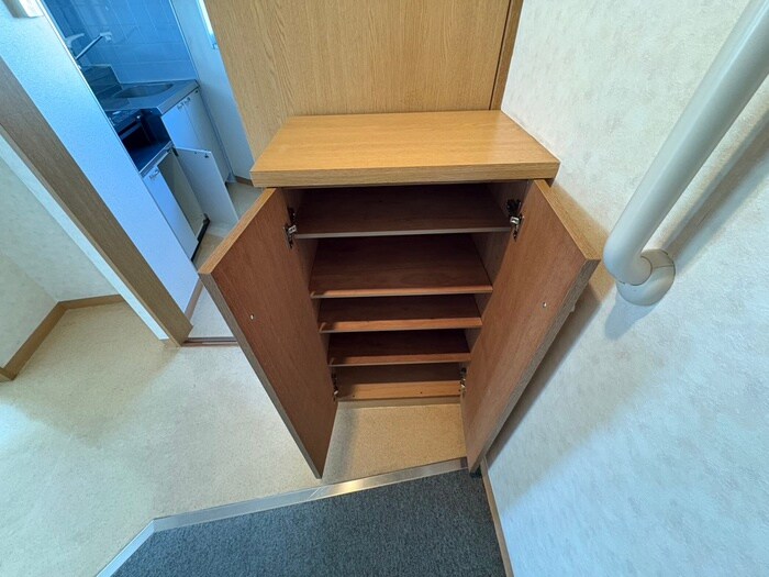 物件内観写真16　(靴箱)