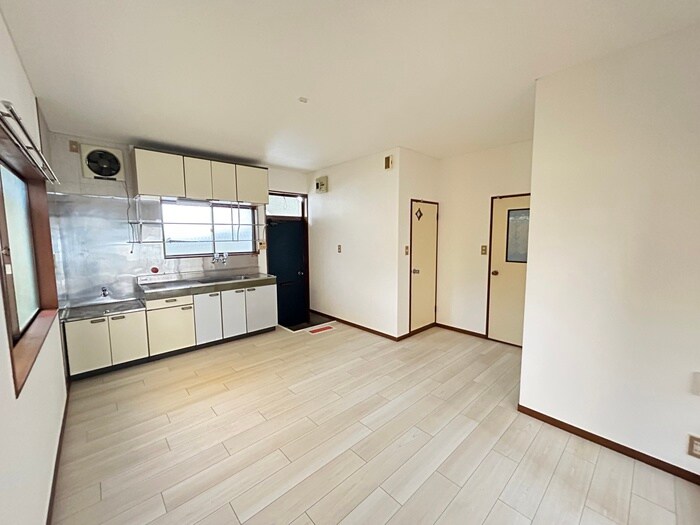 物件内観写真8　(居室)