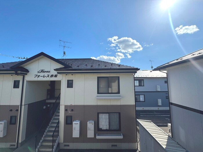 物件内観写真16　(室内からの展望)