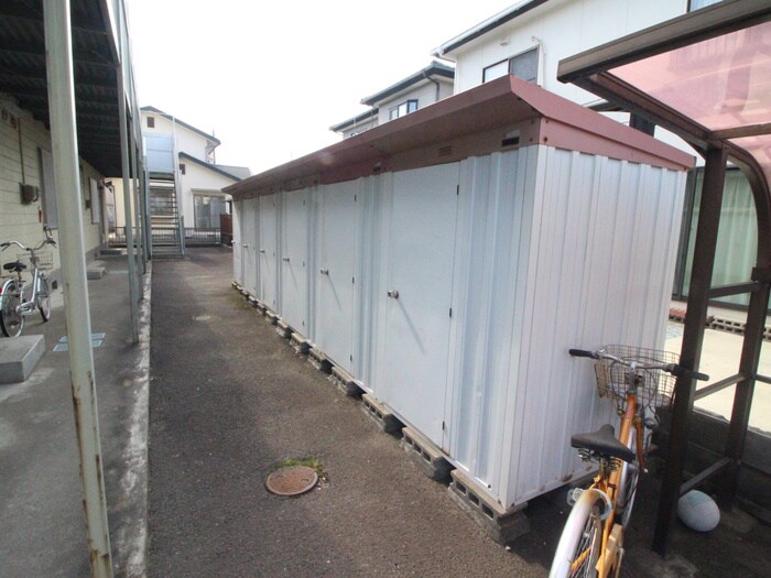 物件外観写真4　(建物設備)