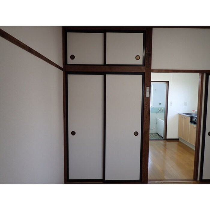 物件内観写真6　(収納)