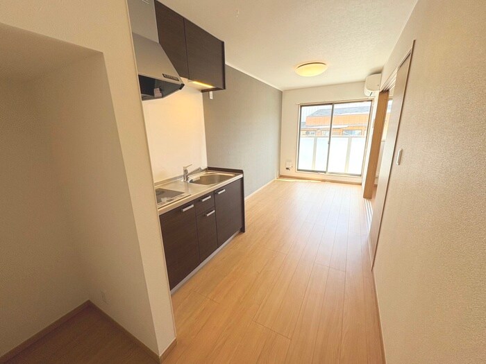 物件内観写真8　(居室)