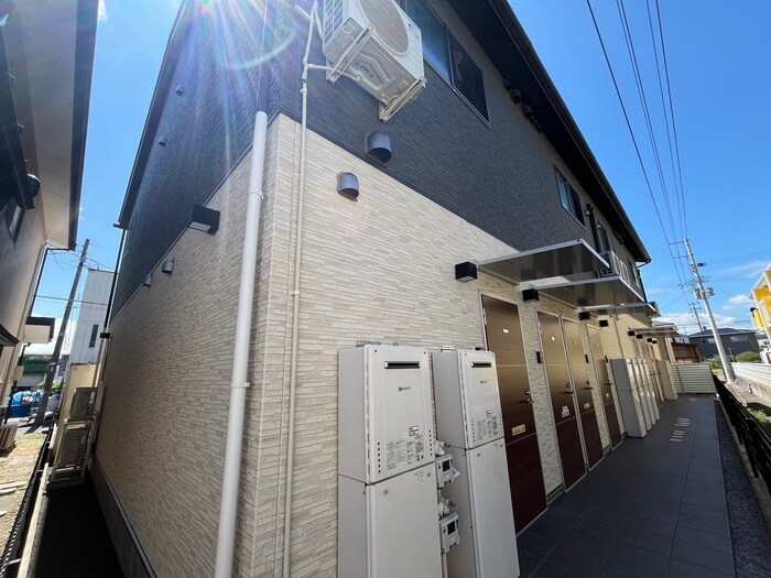 物件外観写真3　(駐輪場)