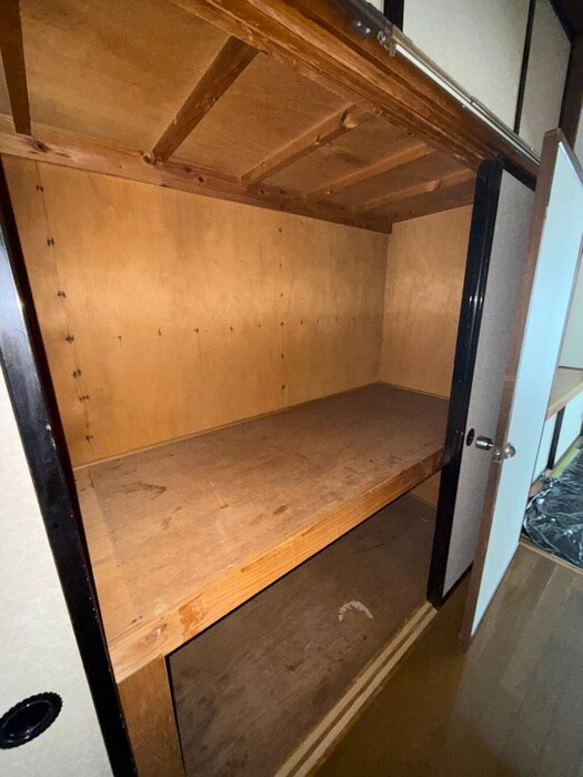 物件内観写真16　(収納)