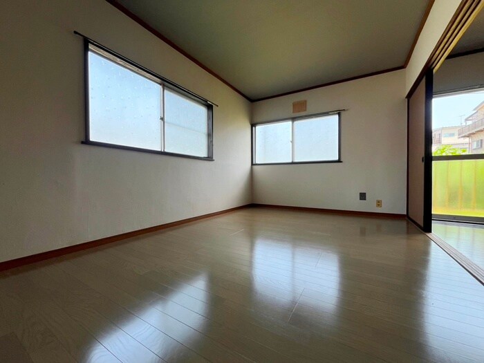 物件内観写真20　(居室)