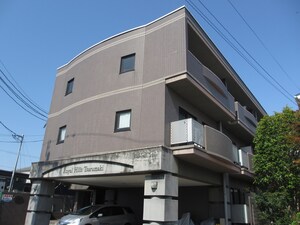 ロイヤルヒルズ鶴巻外観写真
