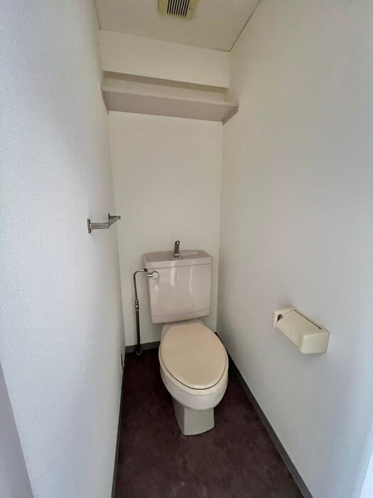 物件内観写真17　(トイレ)