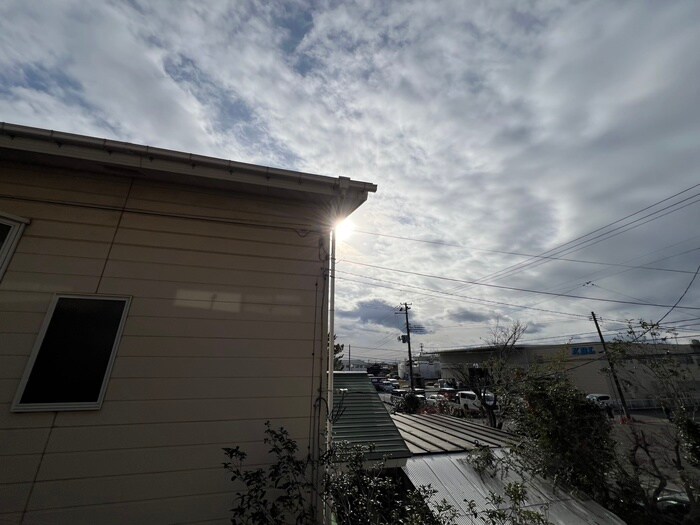 物件内観写真20　(室内からの展望)