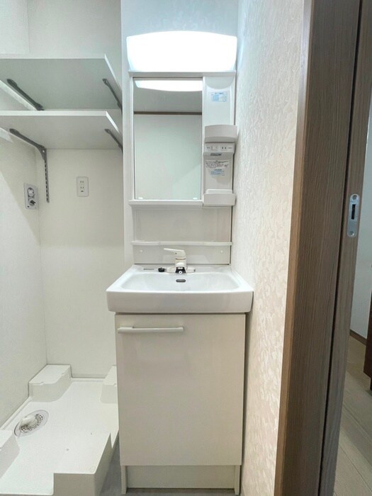 物件内観写真11　(洗面)