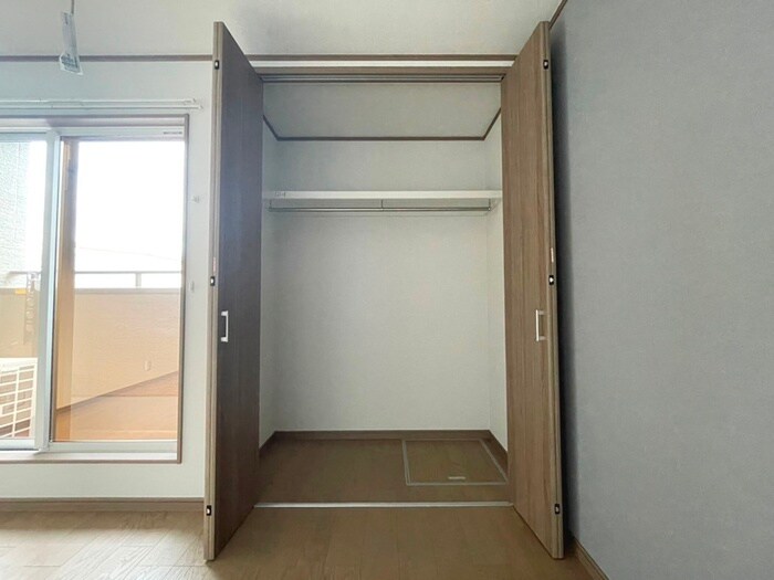物件内観写真16　(収納)