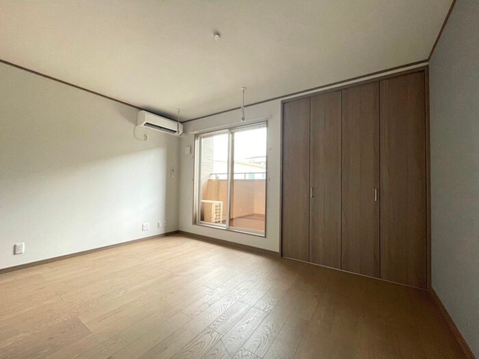 物件内観写真18　(居室)