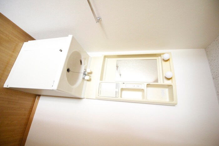 物件内観写真15　(洗面)