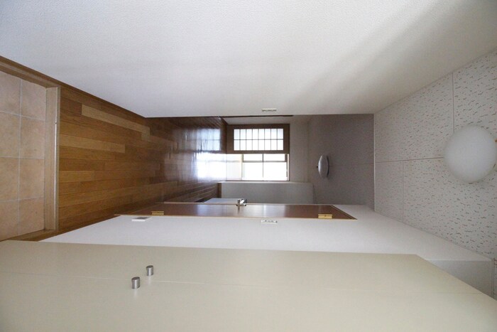 物件内観写真21　(廊下)