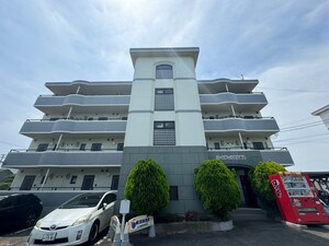 バ－シティハウス泉Ａ外観写真