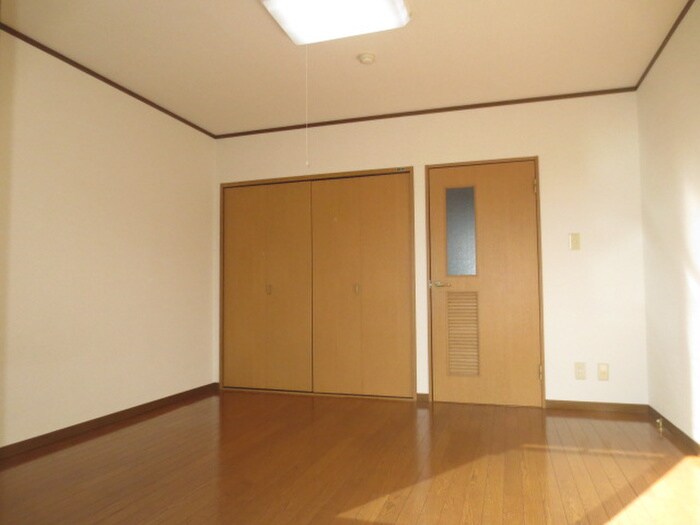 物件内観写真12　(居室)