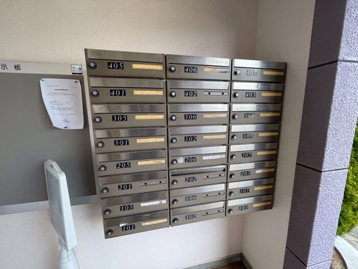 物件外観写真4　(建物設備)