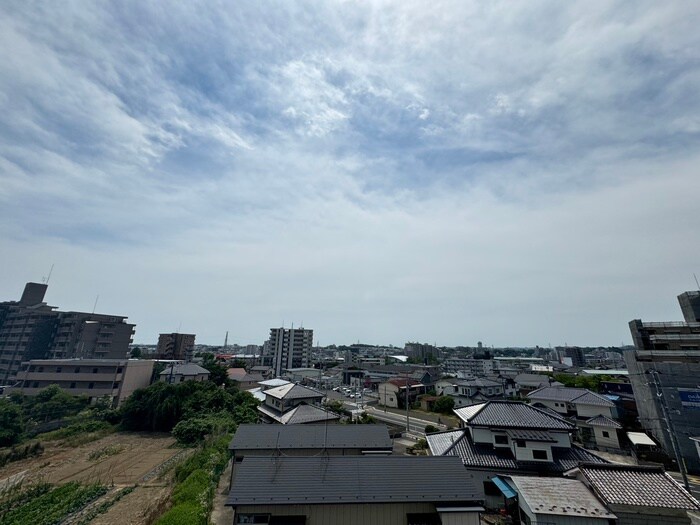 物件内観写真16　(室内からの展望)