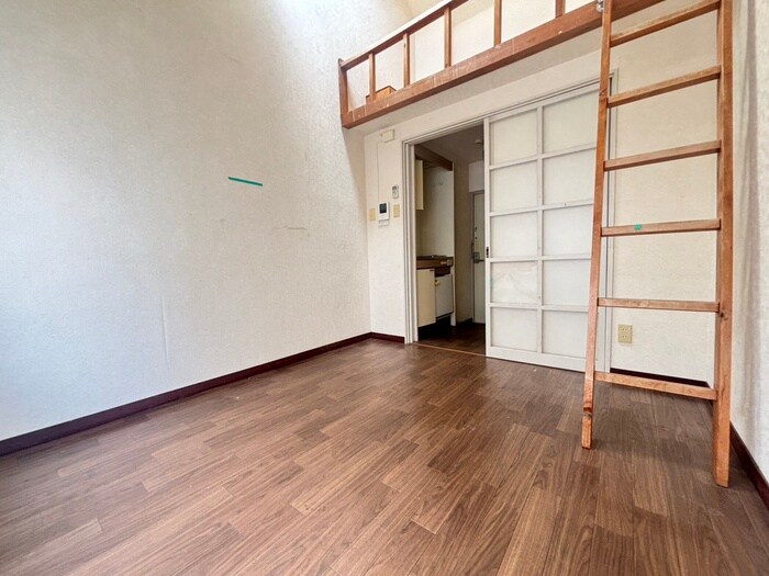 物件内観写真7　(居室)