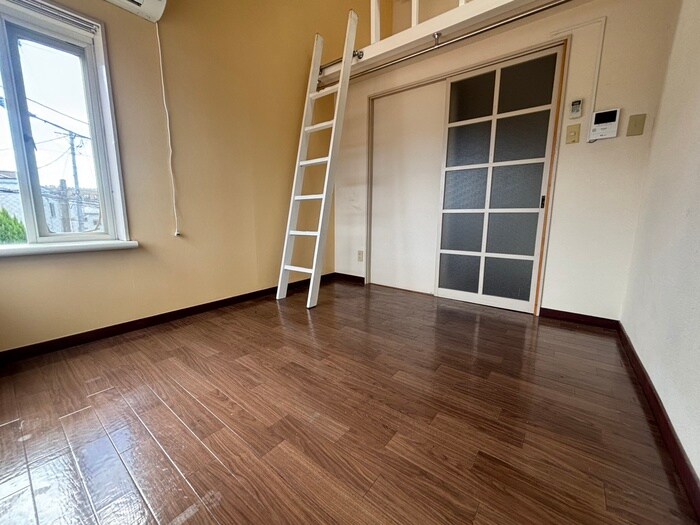 物件内観写真7　(居室)