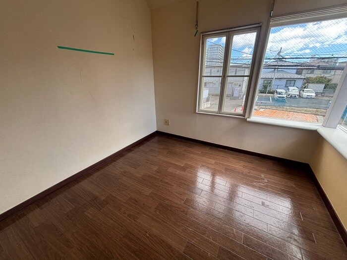 物件内観写真10　(居室)