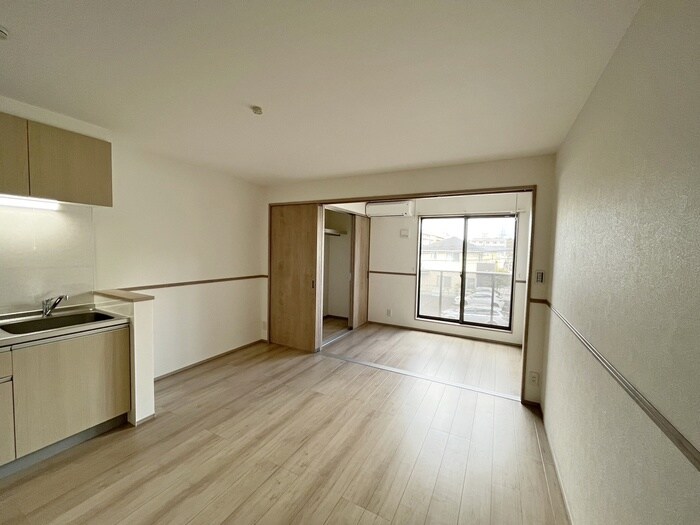 物件内観写真7　(居室)