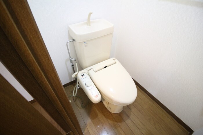 物件内観写真13　(トイレ)